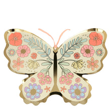 Load image into Gallery viewer, Floral Butterfly Plates
