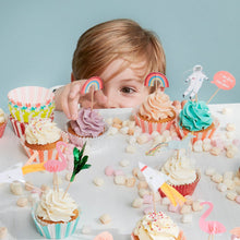 Load image into Gallery viewer, Unicorns Cupcake Kit
